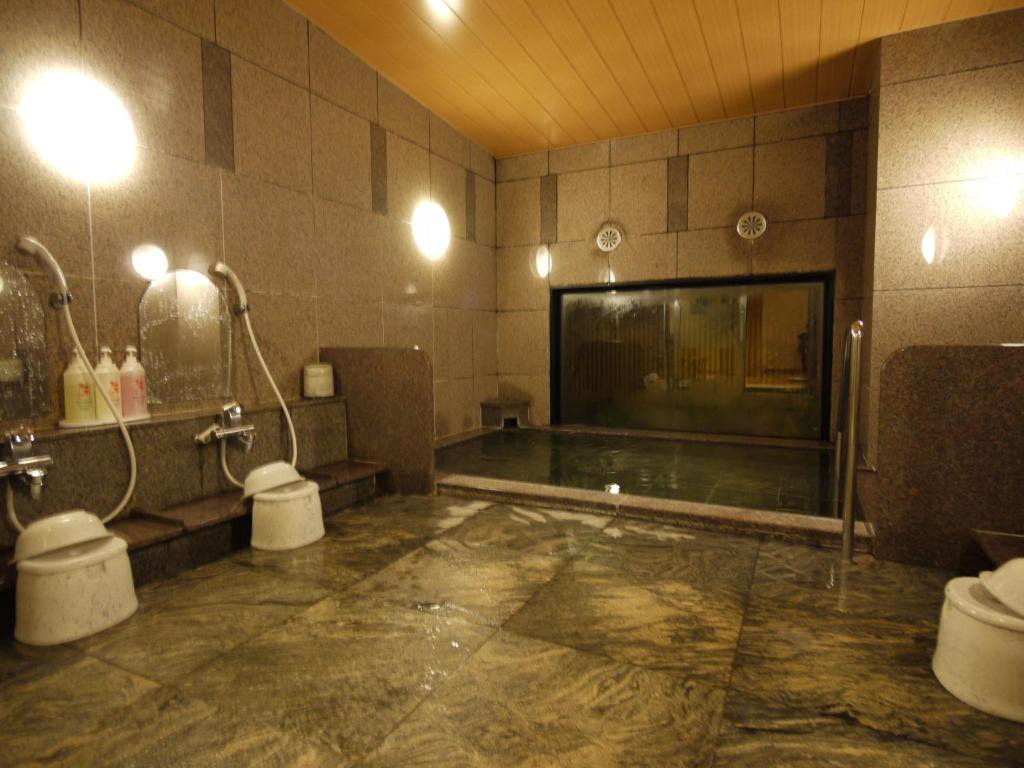 Hotel Route-Inn Hisai Inter photo 3