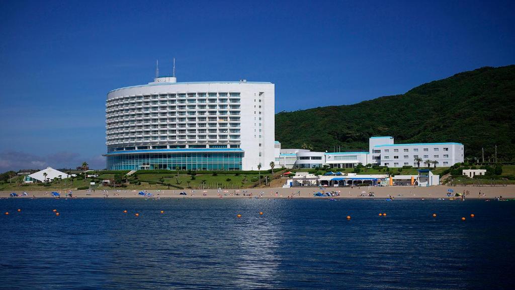 Irago Resort & Convention Hotel — photo 1