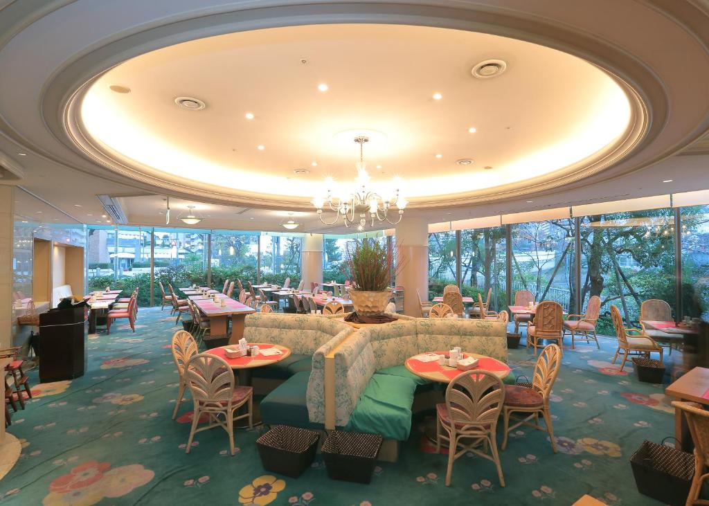 Takarazuka Washington Hotel photo 3