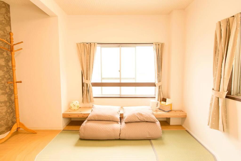 Osaka SENJU big Tatami house Max 16ppl direct to KIX airport photo 2