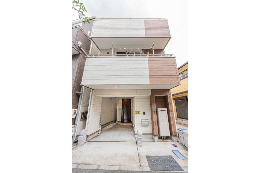 Otsuka house with 3BR near the Yamanote line — photo 1