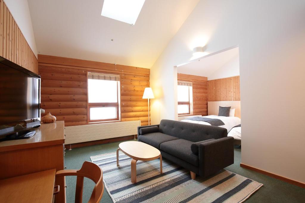 Log Hotel The Maple Lodge photo 2