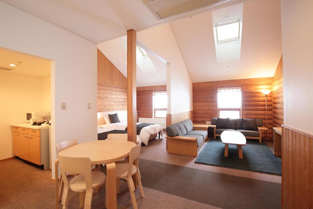 Log Hotel The Maple Lodge photo 3