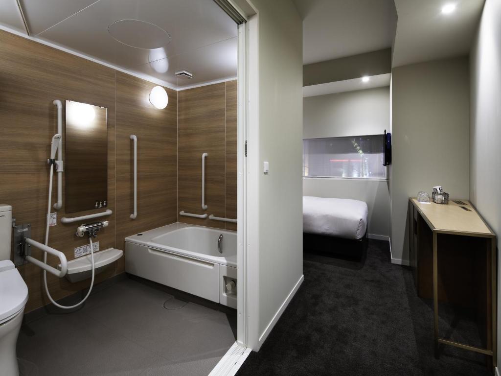Shinjuku Granbell Hotel photo 3