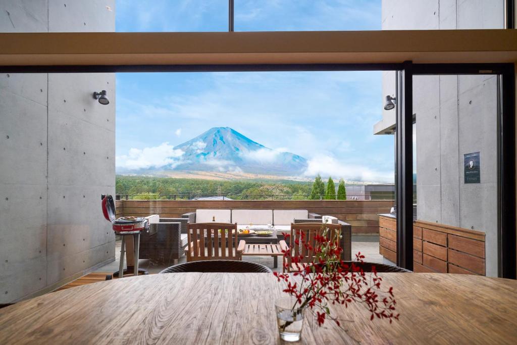 Suite Villa Oshino Mt FUJI — photo 1