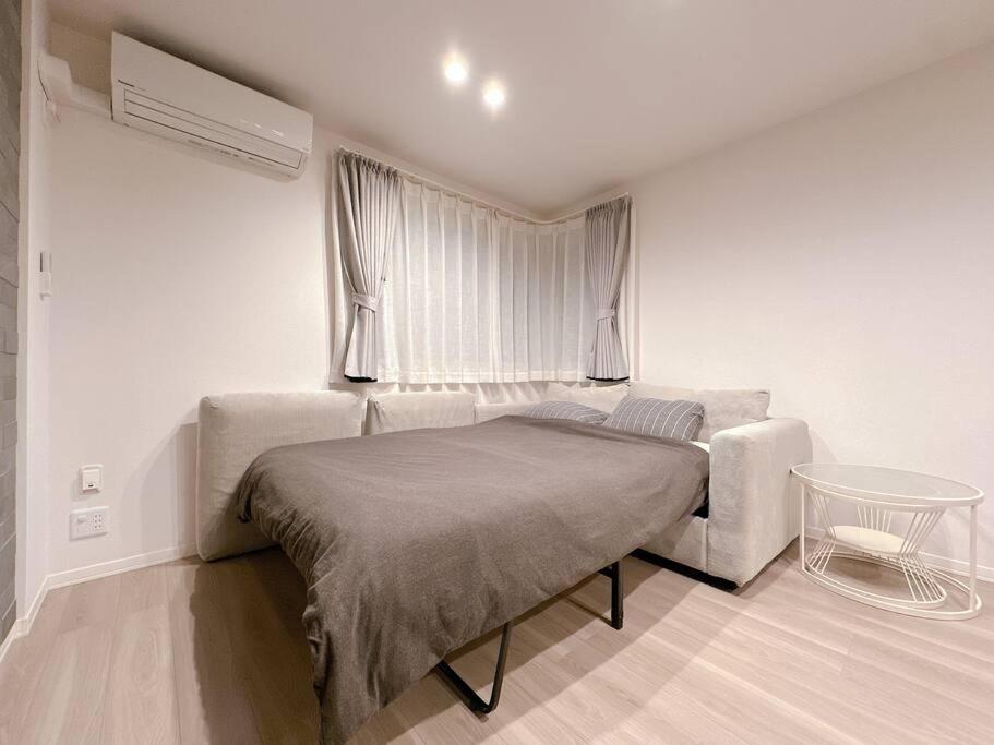 Sanmi Saint Le Brun305 fifteen minutes direct to Shinsaibashi Namba shopping area near Tengachaya direct to Kyoto photo 2