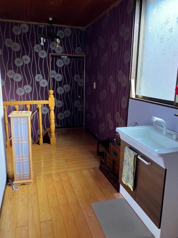 English OK and 1 Group per day Kusatsu Onsen Ichiju photo 3