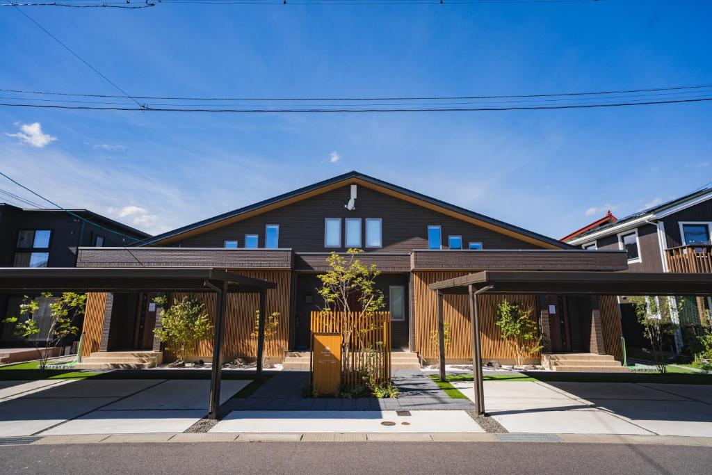 一棟丸ごと貸切 Markvilla suwako — photo 1