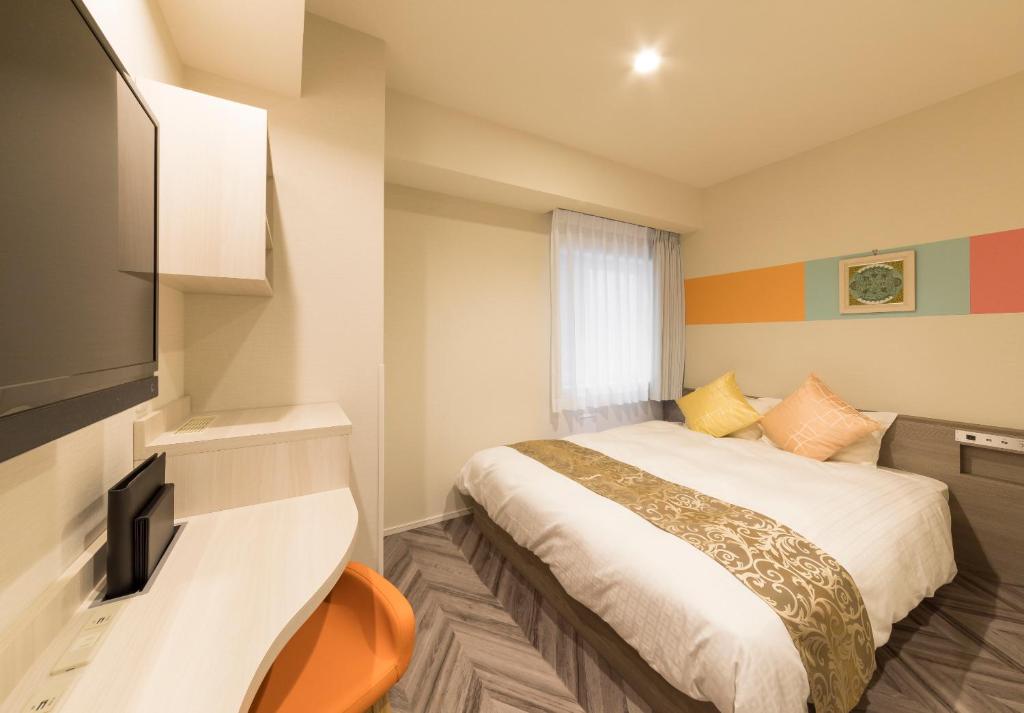 SARASA HOTEL Shin-Osaka photo 2