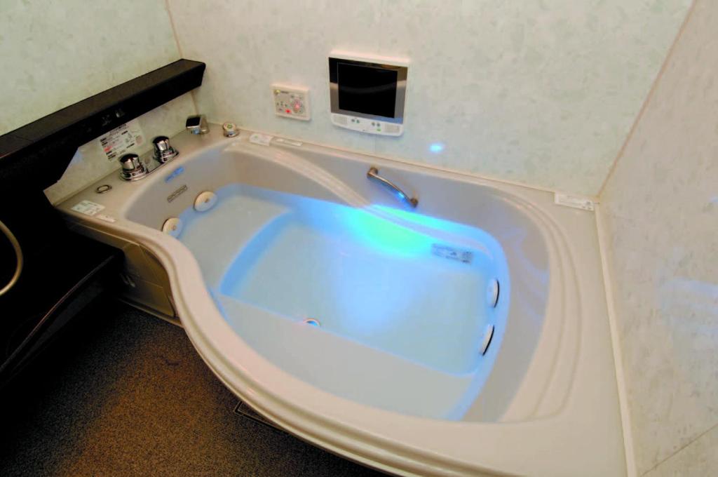 Asahikawa Hotel COLOR'S-Adult Only photo 3