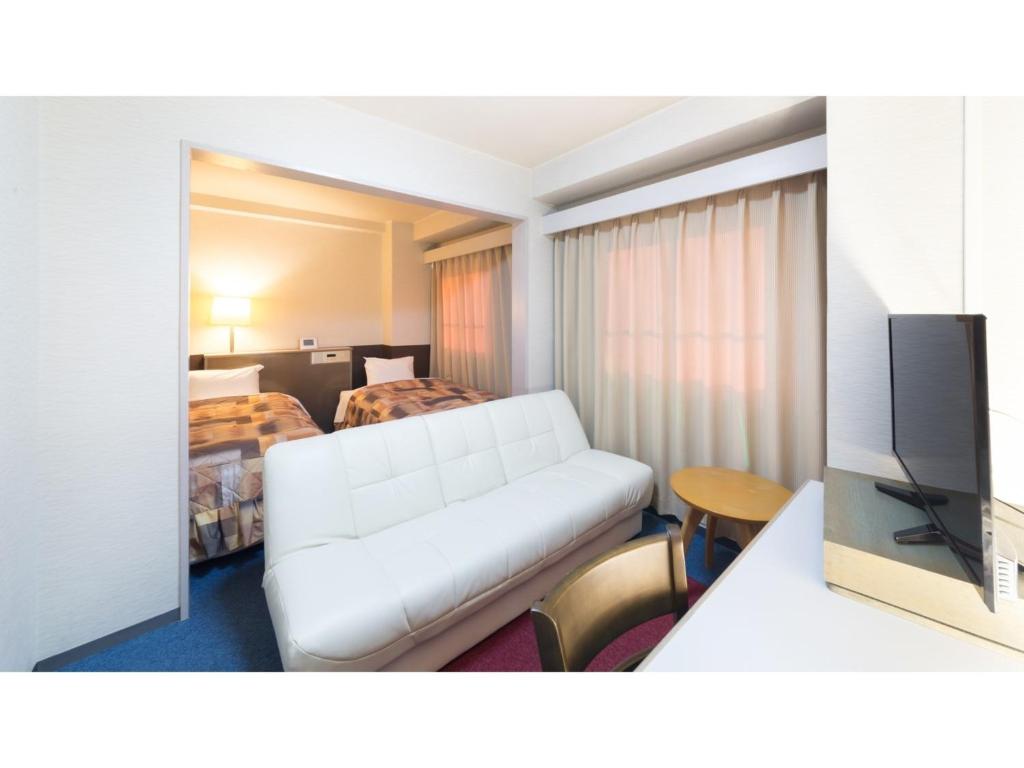 Sunrise Inn - Vacation STAY 75398v photo 2
