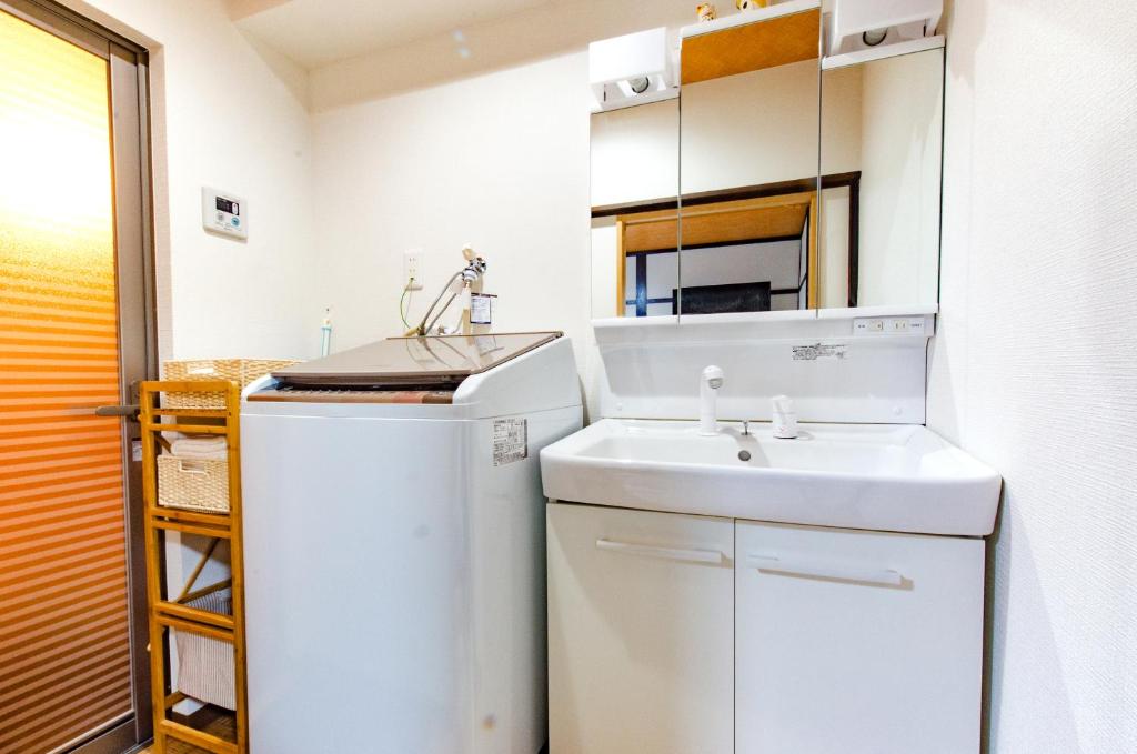 桜の宿千本 two rooms two toilets photo 3