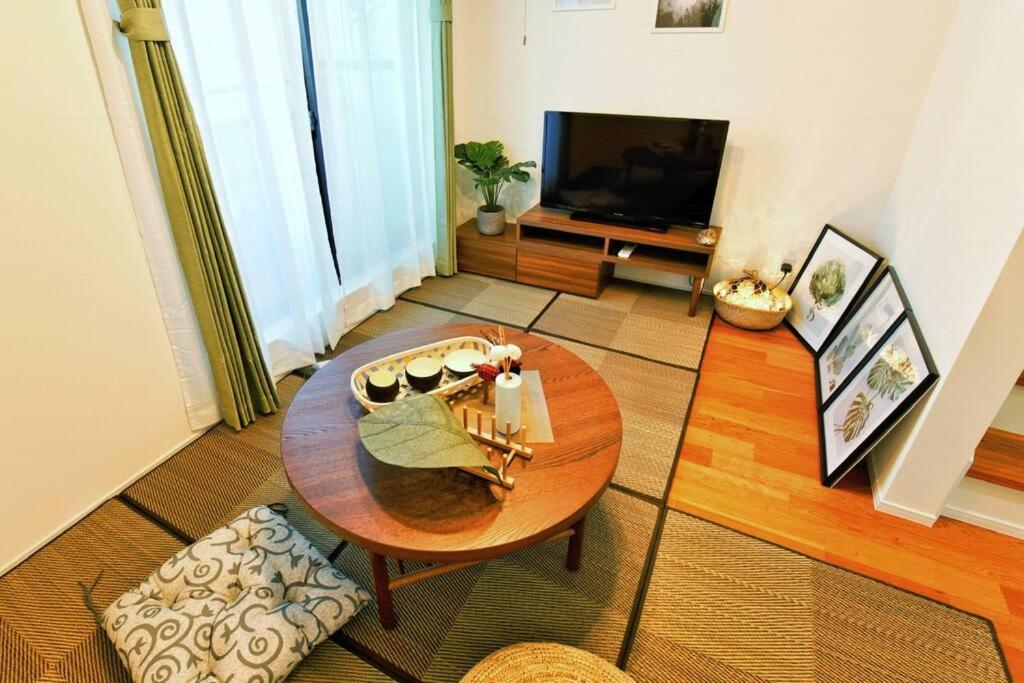GM3442 Quiet 3-Story Home for 6 near Shinjuku — photo 1