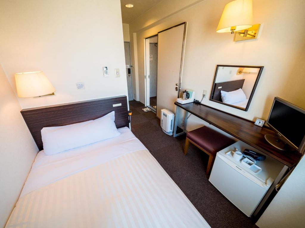 Super Hotel Matsusaka photo 2