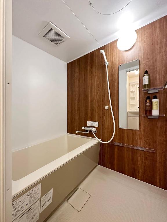 Nagomi by b hotel - 1 Bedroom Apt in City Centre w balcony for 3 Ppl photo 3
