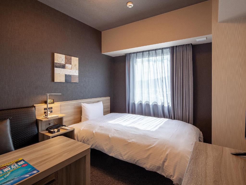 Hotel Route Inn Miyoshi Ekimae photo 2