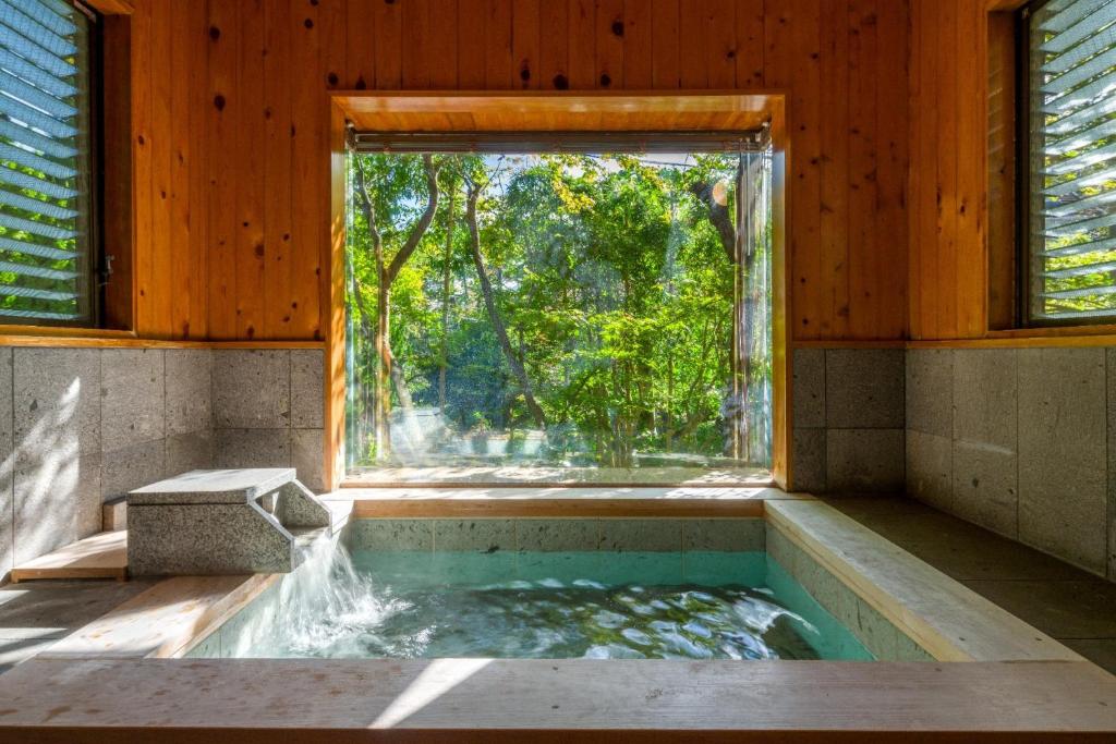 Yufu Sanso Hagakure - Vacation STAY 16138 — photo 1