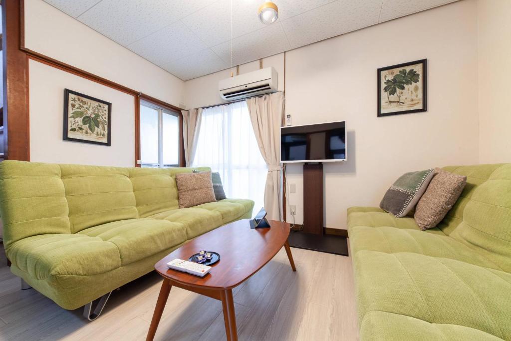 渋谷本町4丁目戸建 photo 2