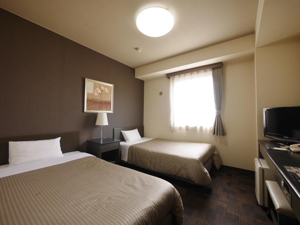 Hotel Route-Inn Court Yamanashi photo 2