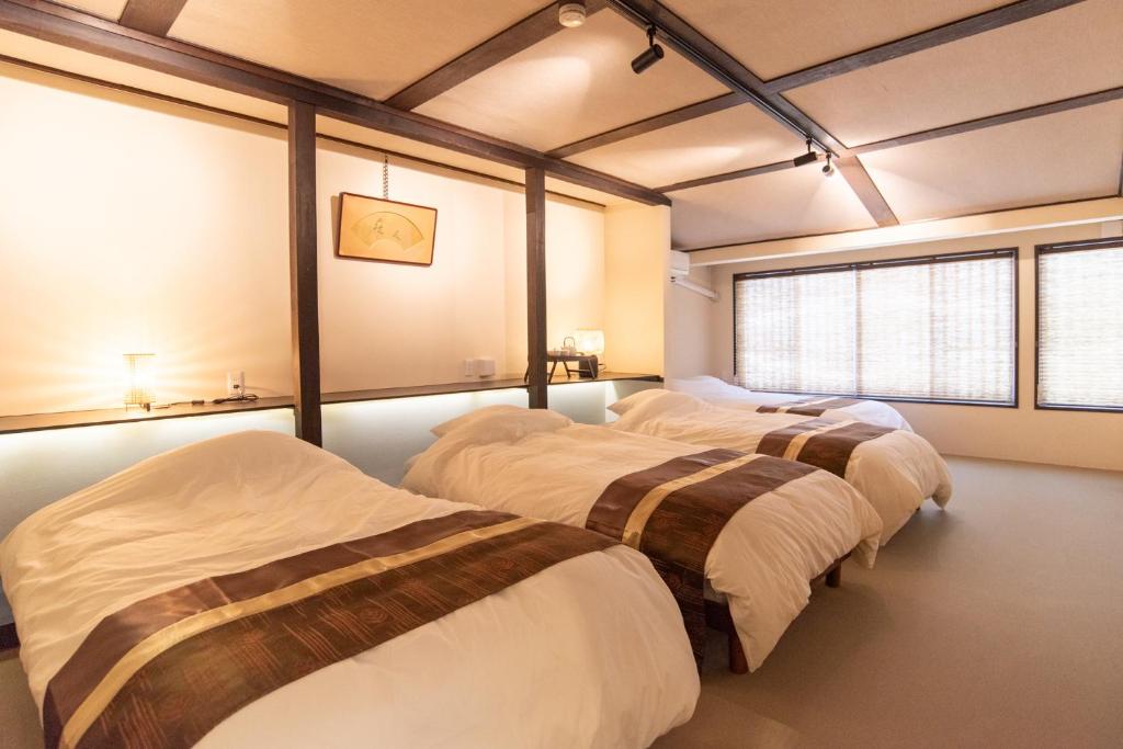 Kyoto Central Base photo 2