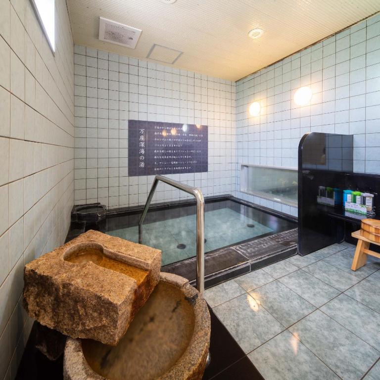 Super Hotel Okinawa Nago photo 3