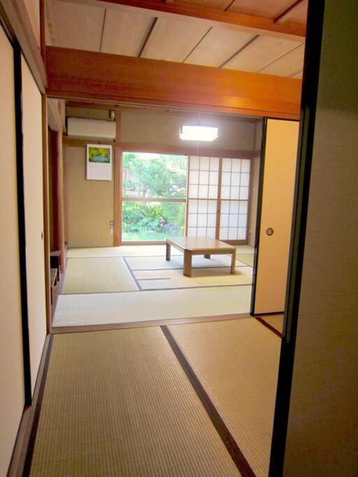 Traditional Japanese house photo 2