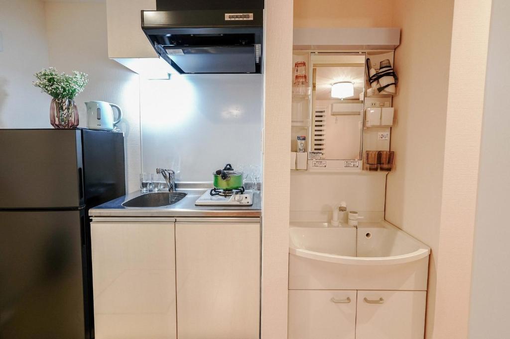 B12池袋中心 三室 交通便利 车站3分钟 3 rooms Ikebukuro center 3 mins to ST Max 8P 直达新宿 涉谷 表参道 池袋 上野 代代木 银座 原宿 photo 3