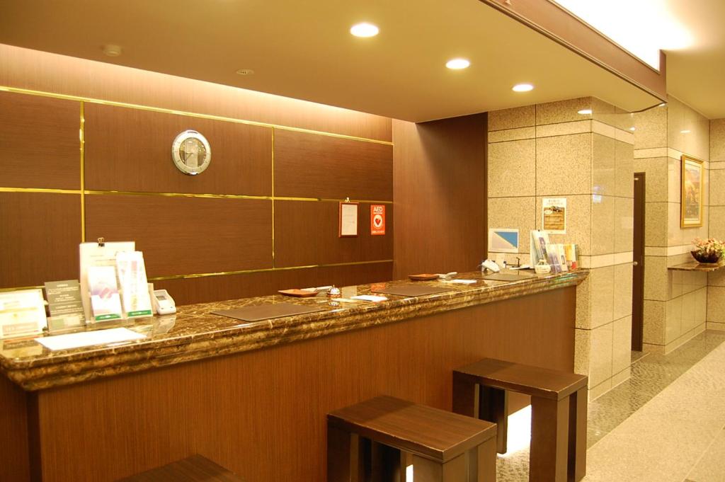 Hotel Route-Inn Nagahama Inter photo 3