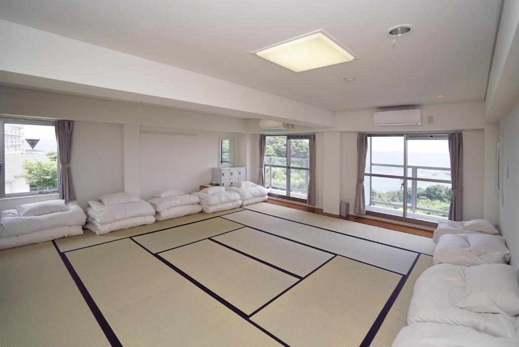 Tobi Hostel and Apartments photo 2