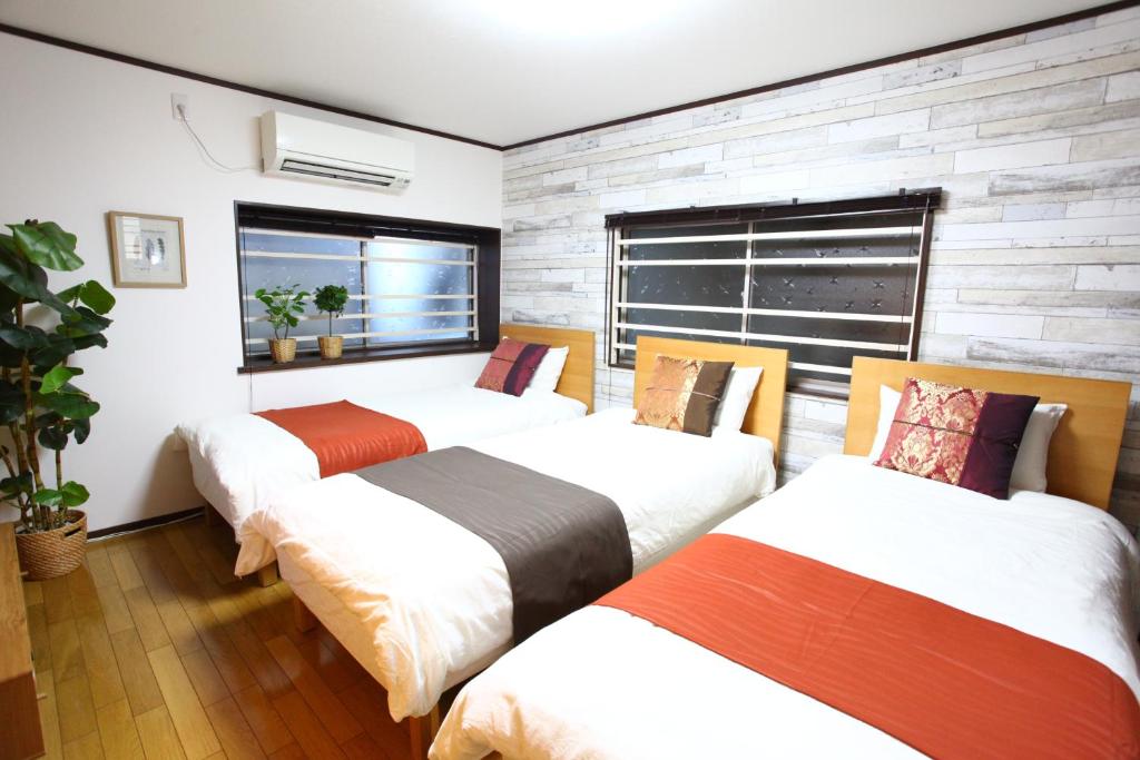 Samy's Guest House KS photo 2