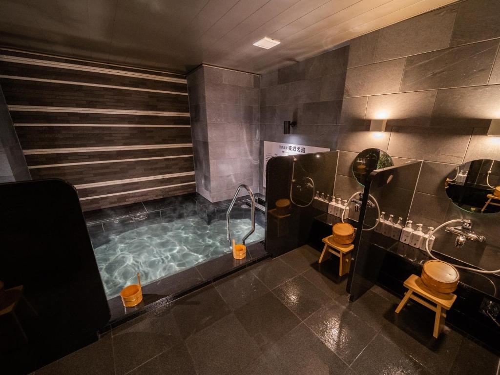 Super Hotel Higashi-Maizuru photo 2