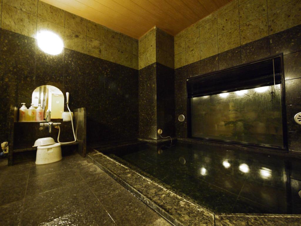 Hotel Route-Inn Tosu Ekimae photo 3