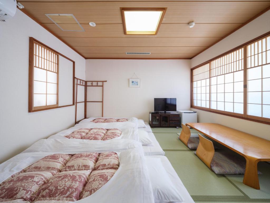 Yokaichi Royal Hotel photo 2