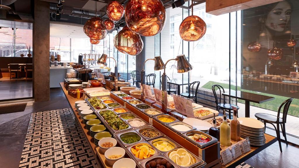 JR East Hotel Mets Premier Sapporo photo 2