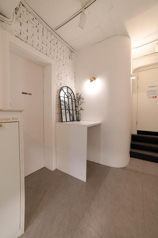 Cloud Hongdae #AREX 3min photo 3