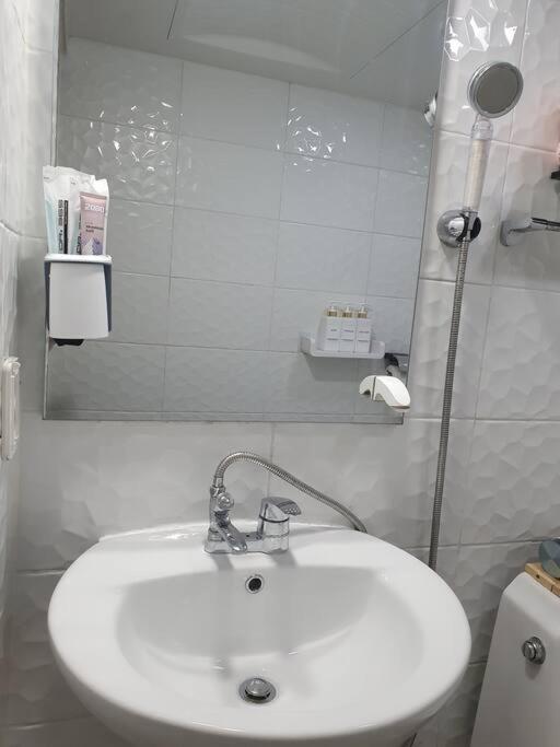 AREX Hongik Unit 101 photo 3