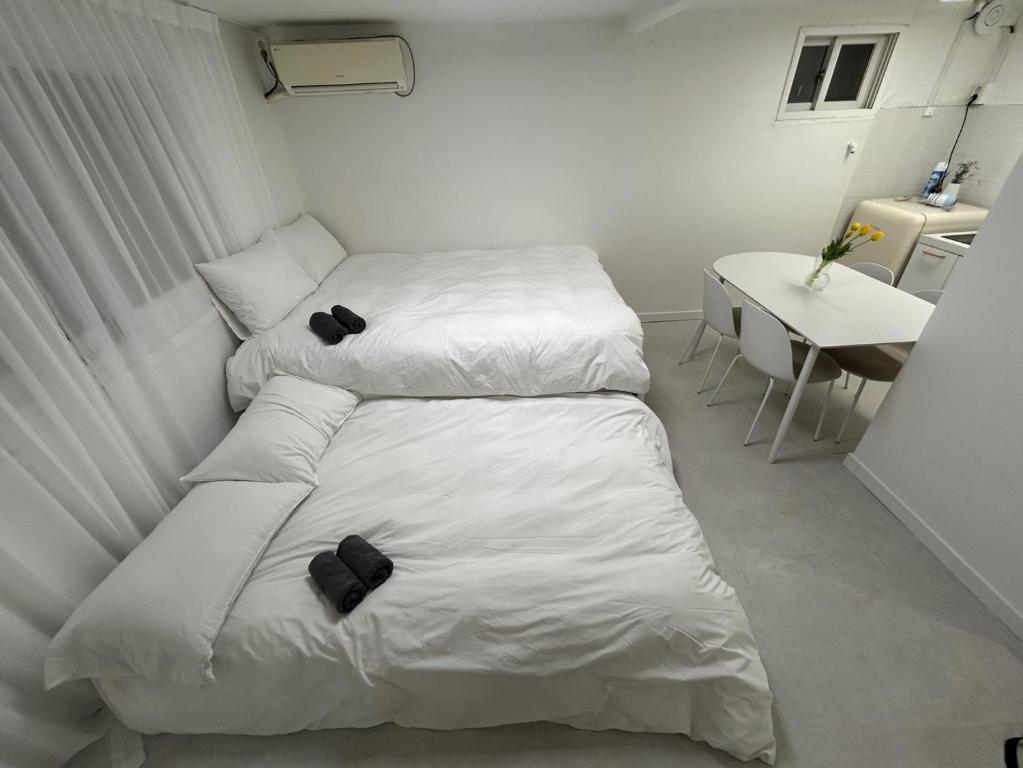 Kay house photo 2
