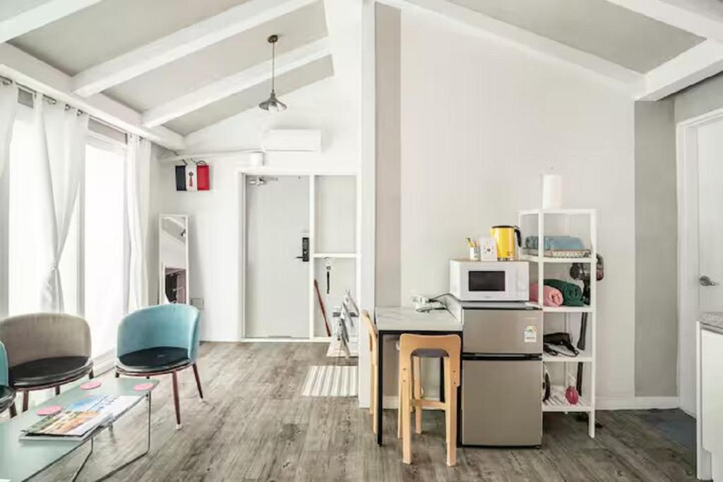 Comfy & Cozy photo 2