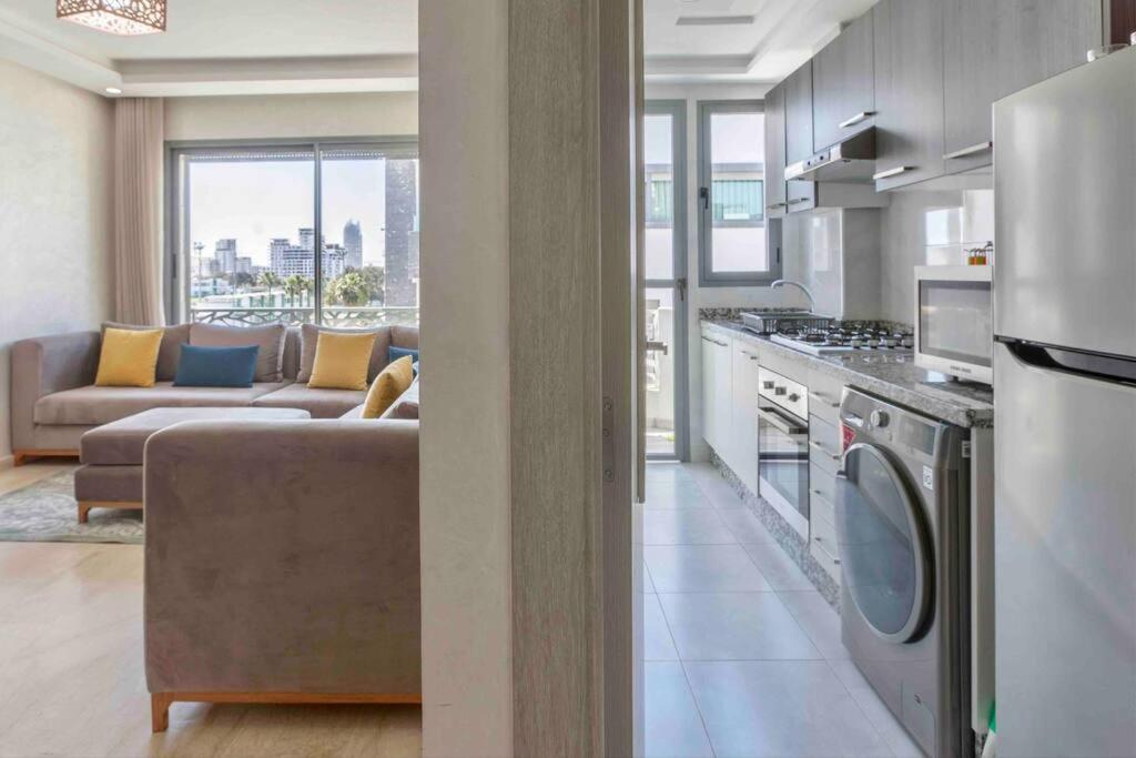 Sunny OASIS 2 Bedrooms - By AppartAli — photo 1
