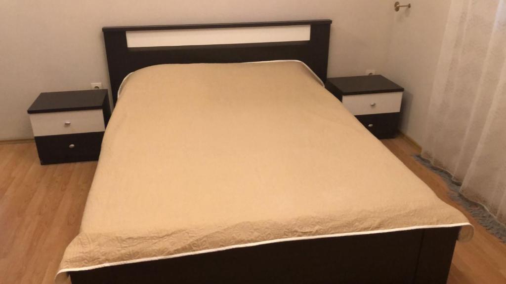 Topalovich Apartments photo 2