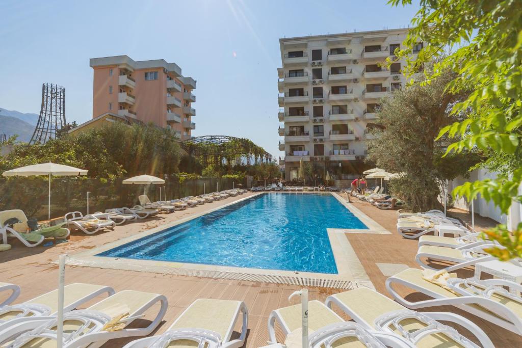 Hotel Pharos — photo 1
