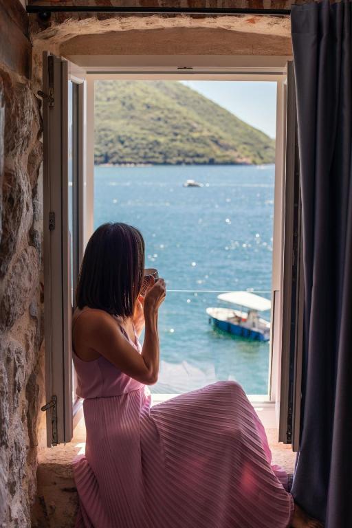 Step to Kotor bay Perast — photo 1