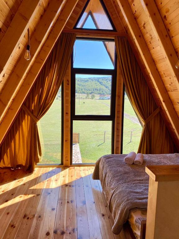 Sunrise House photo 2
