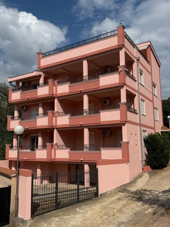 Yu&li Rose Apartments Adriatic — photo 1