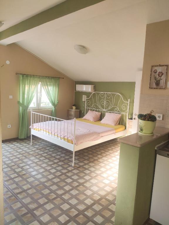 Studio Apartments Krasici photo 2