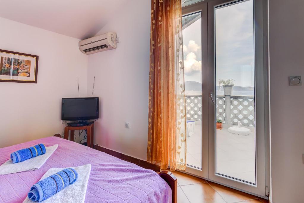 Sea Line Apartments photo 3