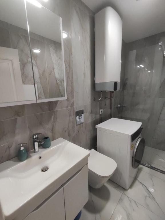 SD LUX APARTMENTS photo 3