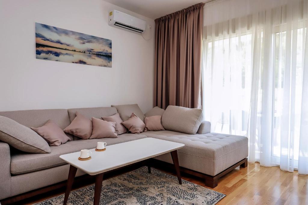 Status-M Аpartments 173 — photo 1