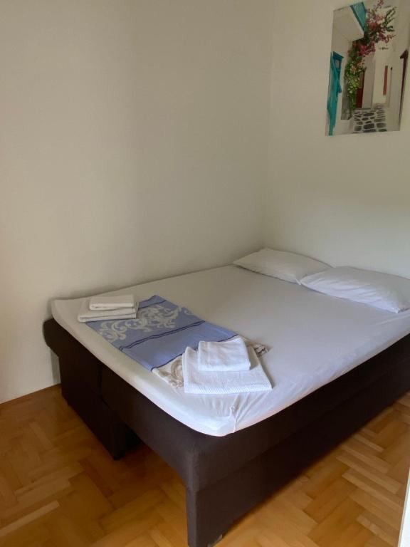Zara Apartman photo 2