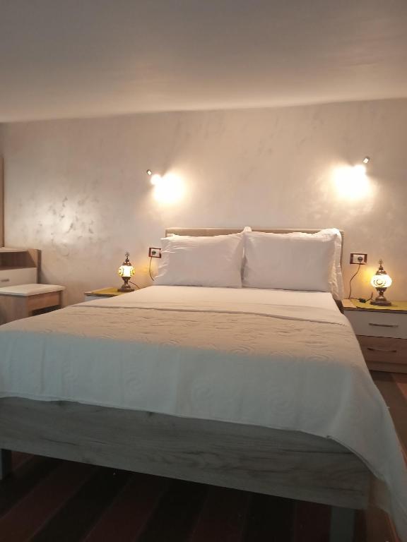 Apartments with sea view in Prcanj photo 3